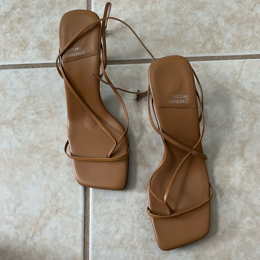 Jeffrey Campbell fluxx sandal
